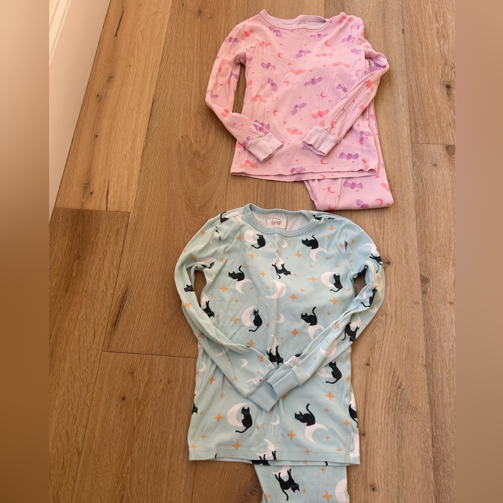 2 pairs Crewcuts Pajama sets